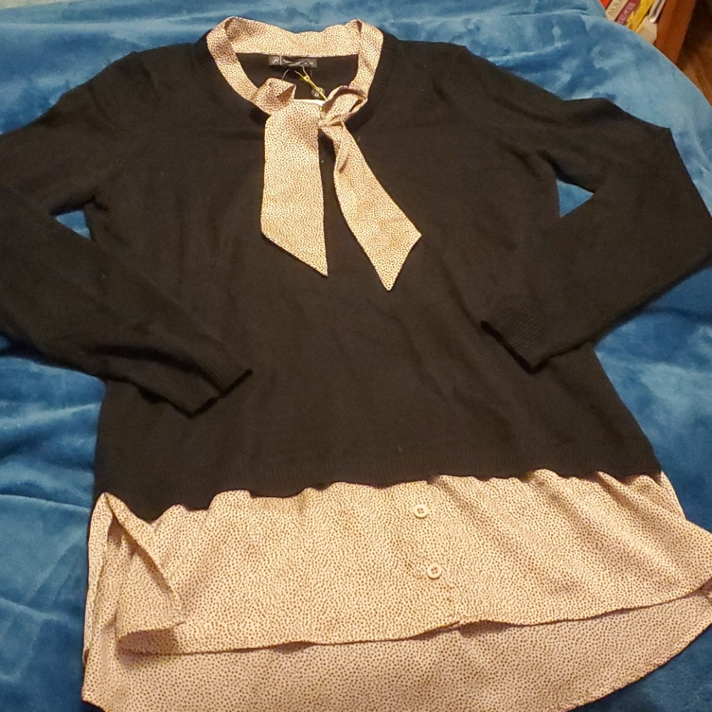 Women's dress up top